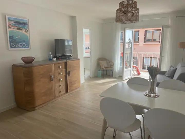 Tres Bel Appartement Vue Mer Six-Fours-les-Plages Dış mekan fotoğraf